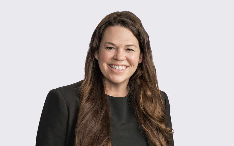 Laura Pierson Scheinberg headshot
